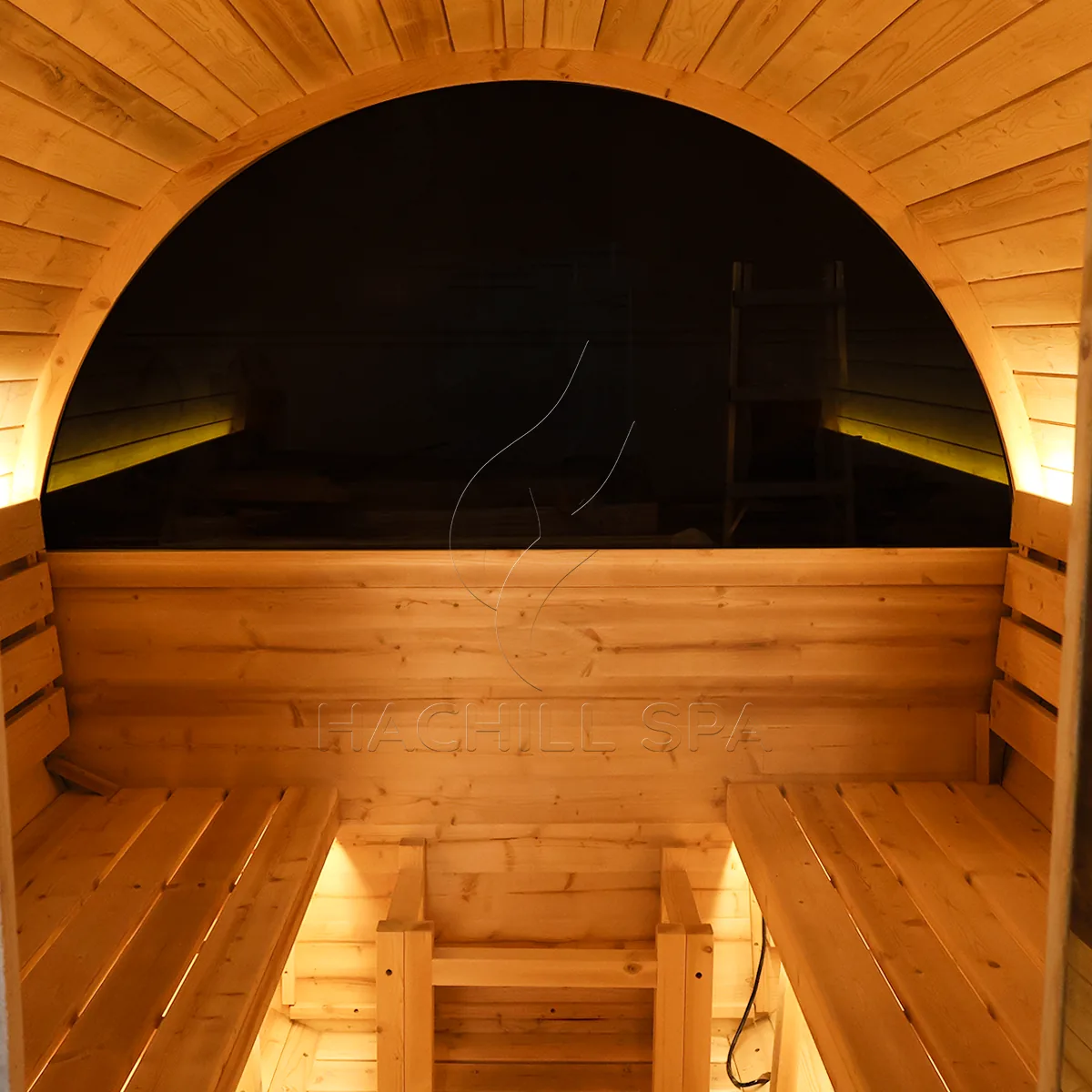 BS15 barrel sauna interior opposing bench layout