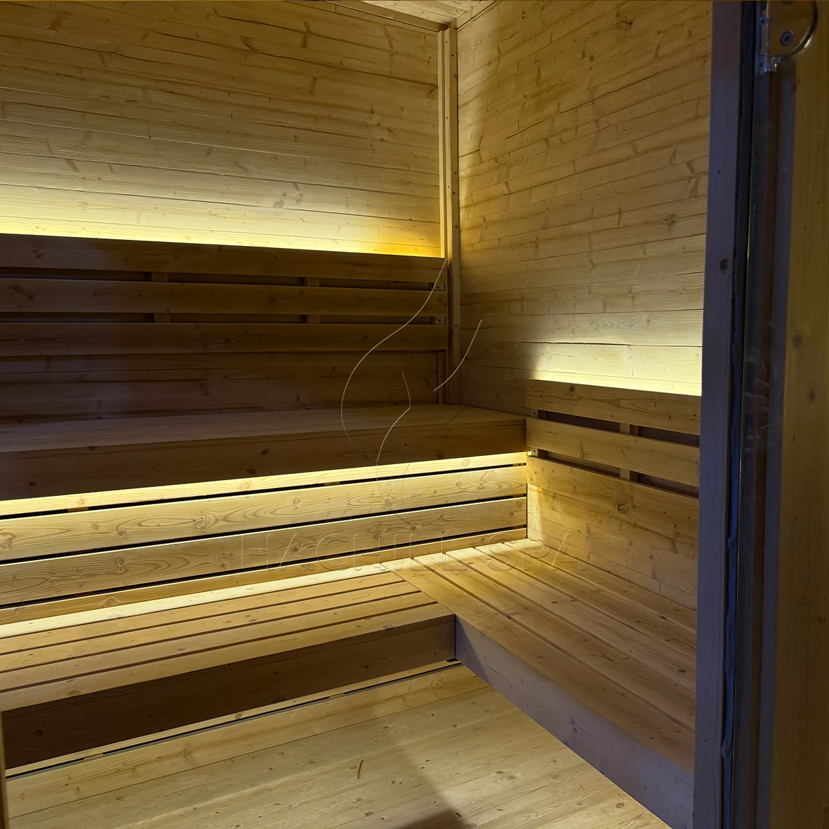 CBN18 sauna interior side bench detail