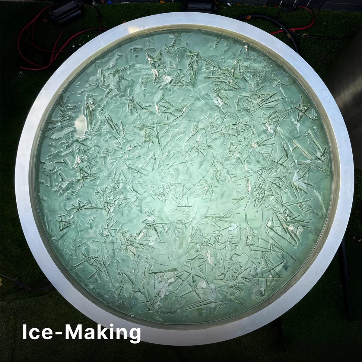 CT12 cold plunge ice water top view
