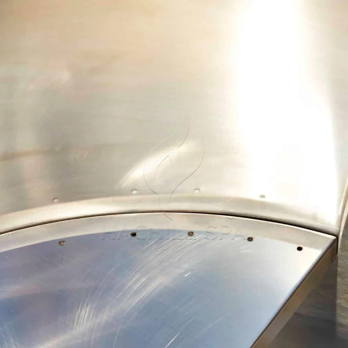 CT15 stainless cold plunge interior detail